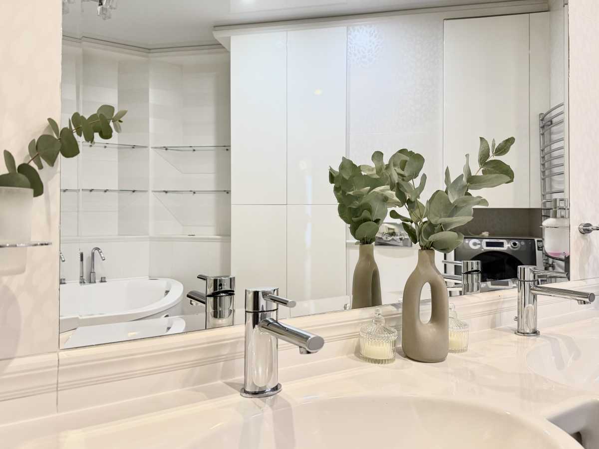 Продажа 3-комнатной квартиры 167.4 м², Голосеевский просп., 30Б