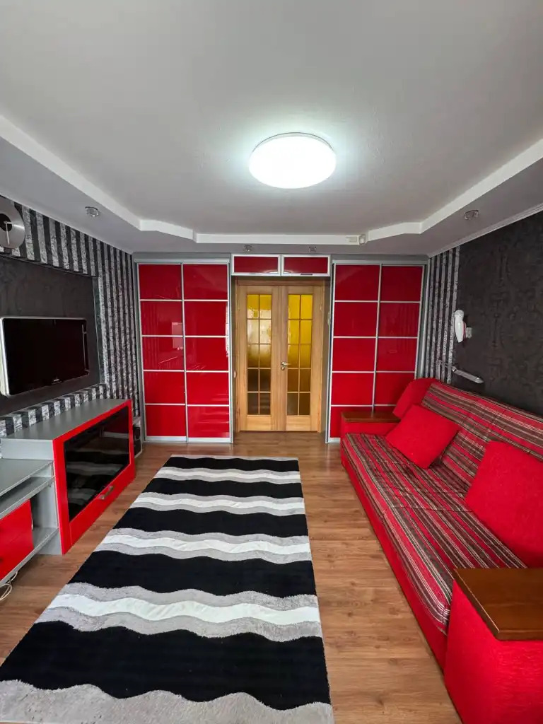 Продажа 2-комнатной квартиры 50 м², Мира просп., 65