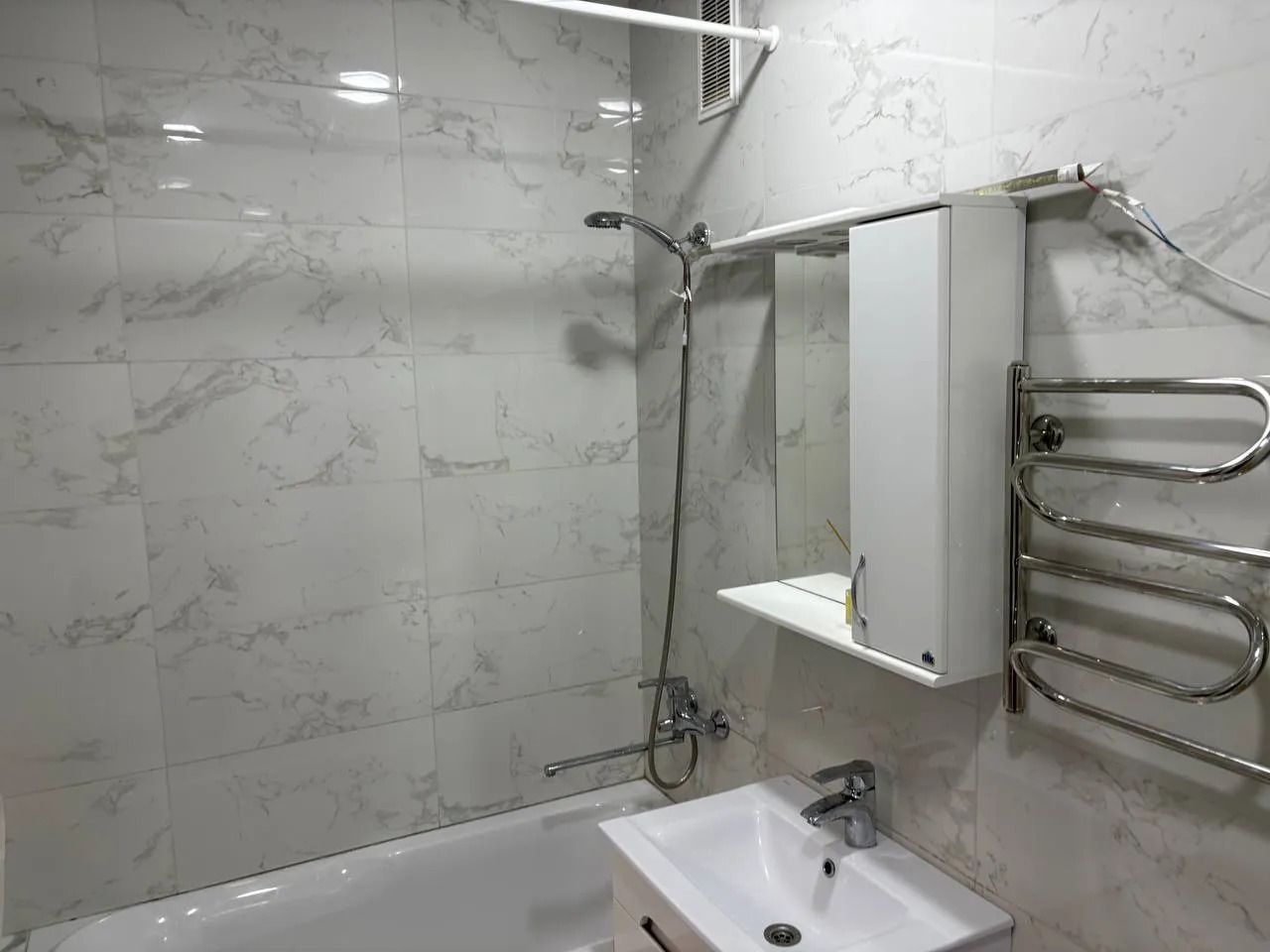 Оренда 2-кімнатної квартири 45 м², Днепровська Брама 2