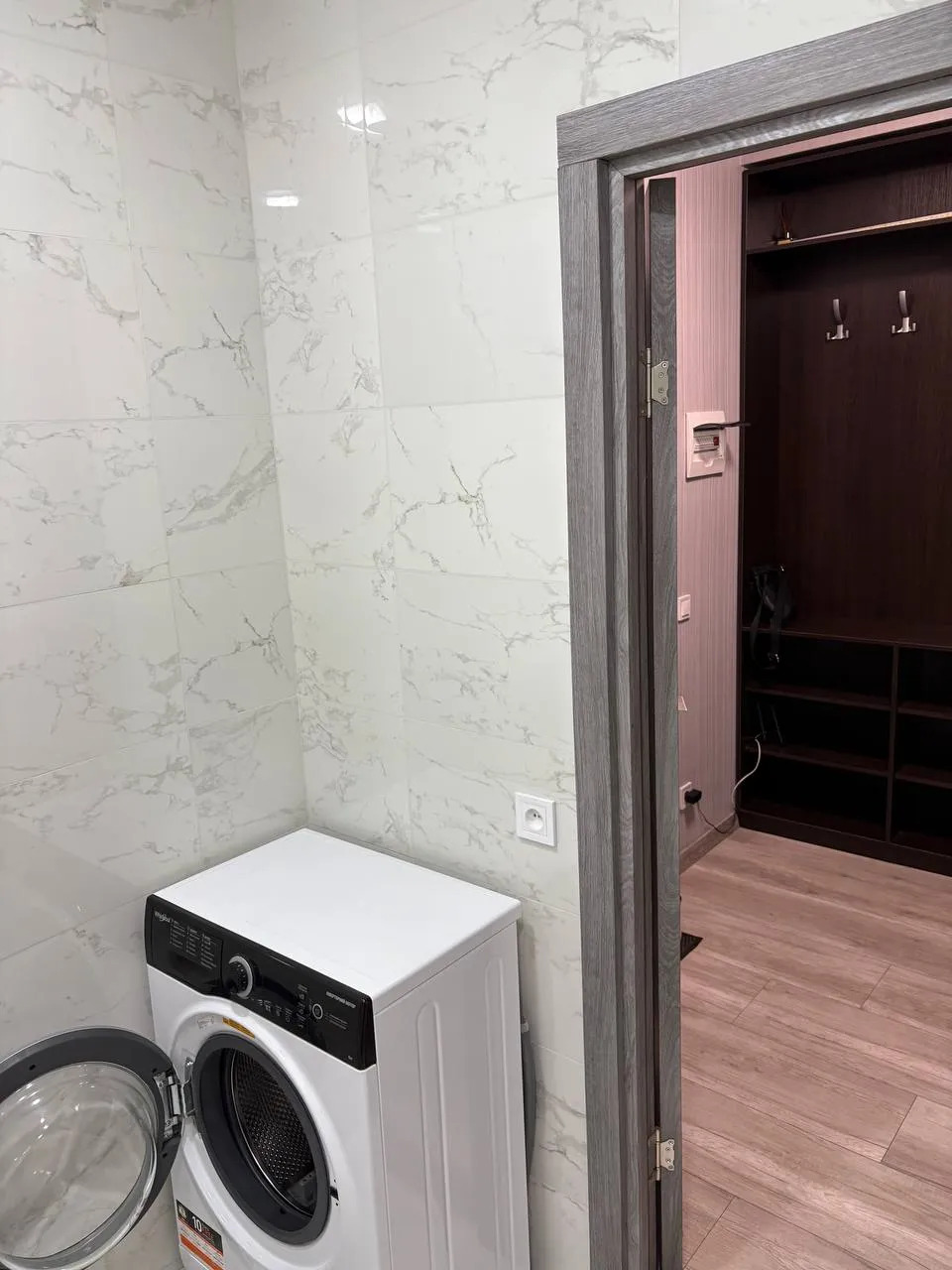 Оренда 2-кімнатної квартири 45 м², Днепровська Брама 2