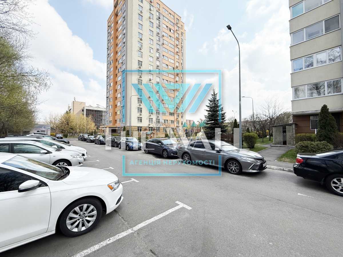 Продажа 2-комнатной квартиры 79 м², Любомира Гузара просп., 46Б