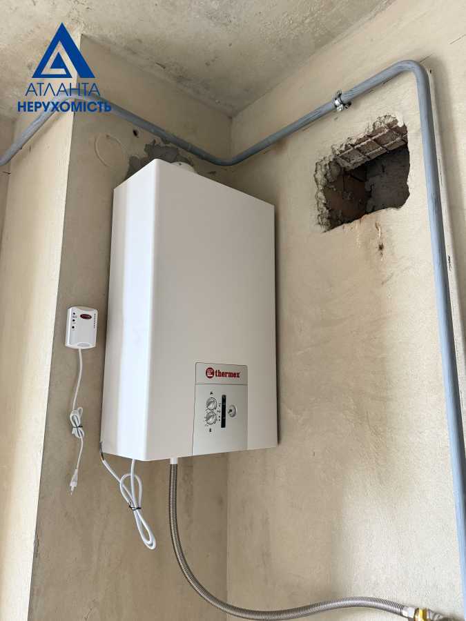 Продажа 2-комнатной квартиры 74 м², Ровенская ул., 25Е