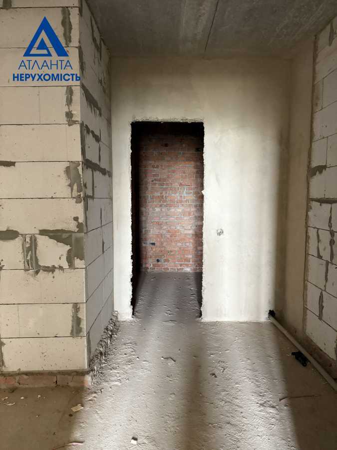 Продажа 2-комнатной квартиры 74 м², Ровенская ул., 25Е