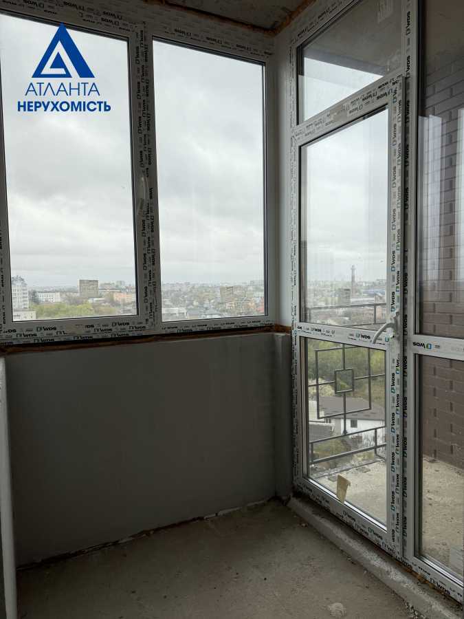 Продажа 2-комнатной квартиры 74 м², Ровенская ул., 25Е