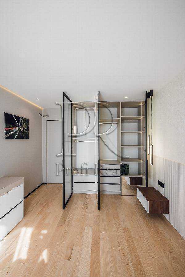 Продажа 2-комнатной квартиры 66 м², Канальная ул., 8Г