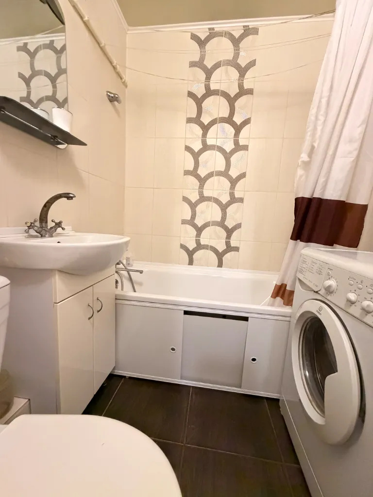 Продажа 2-комнатной квартиры 44 м², Михаила Грушевского ул., 67