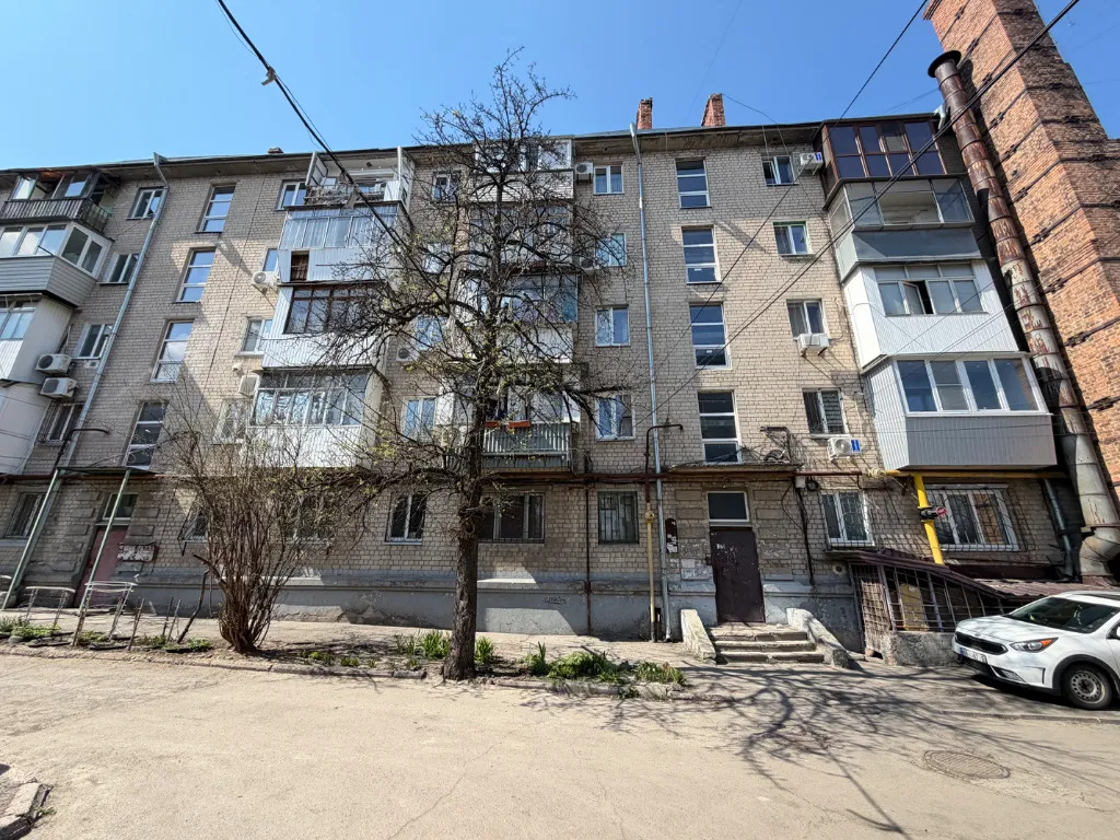 Продажа 2-комнатной квартиры 44 м², Михаила Грушевского ул., 67