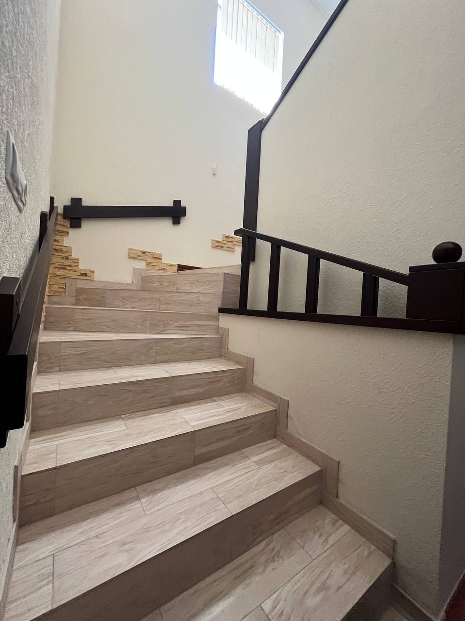 Продаж будинку 275 м², Тополина вул.