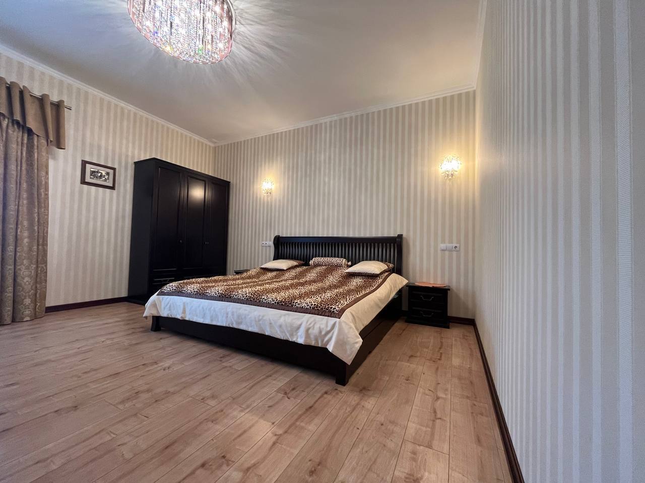 Продаж будинку 275 м², Тополина вул.