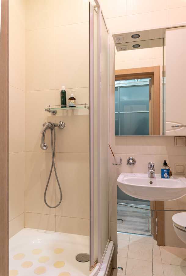 Продажа 3-комнатной квартиры 120 м², Маршала Тимошенко ул., 21