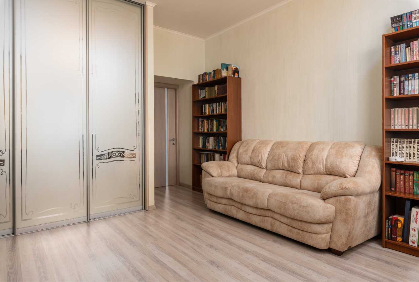 Продажа 3-комнатной квартиры 120 м², Маршала Тимошенко ул., 21