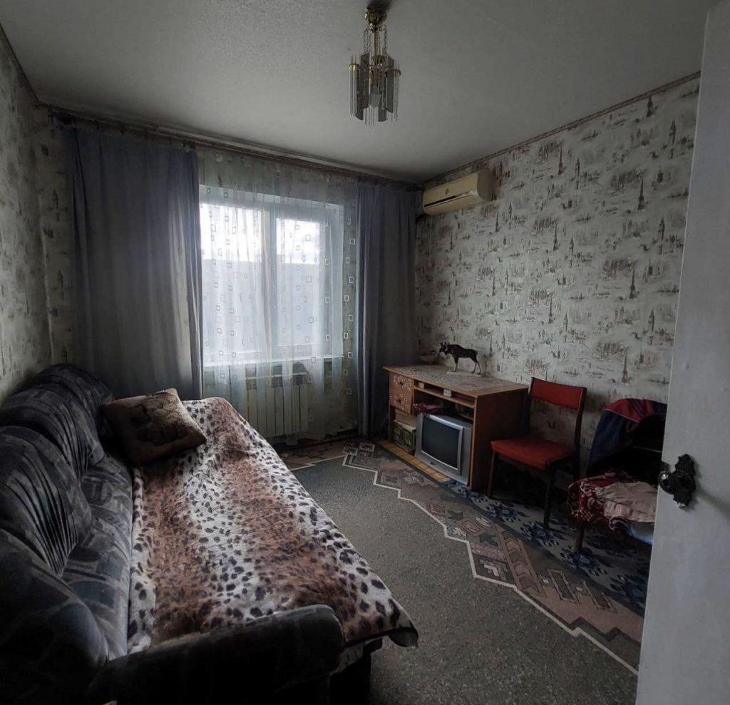 Продаж 2-кімнатної квартири 50 м², Героїв Сталінграду вул.