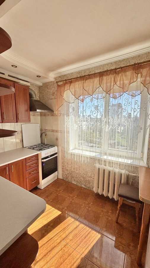 Оренда 1-кімнатної квартири 30 м², Шолом-Алейхема вул., 12