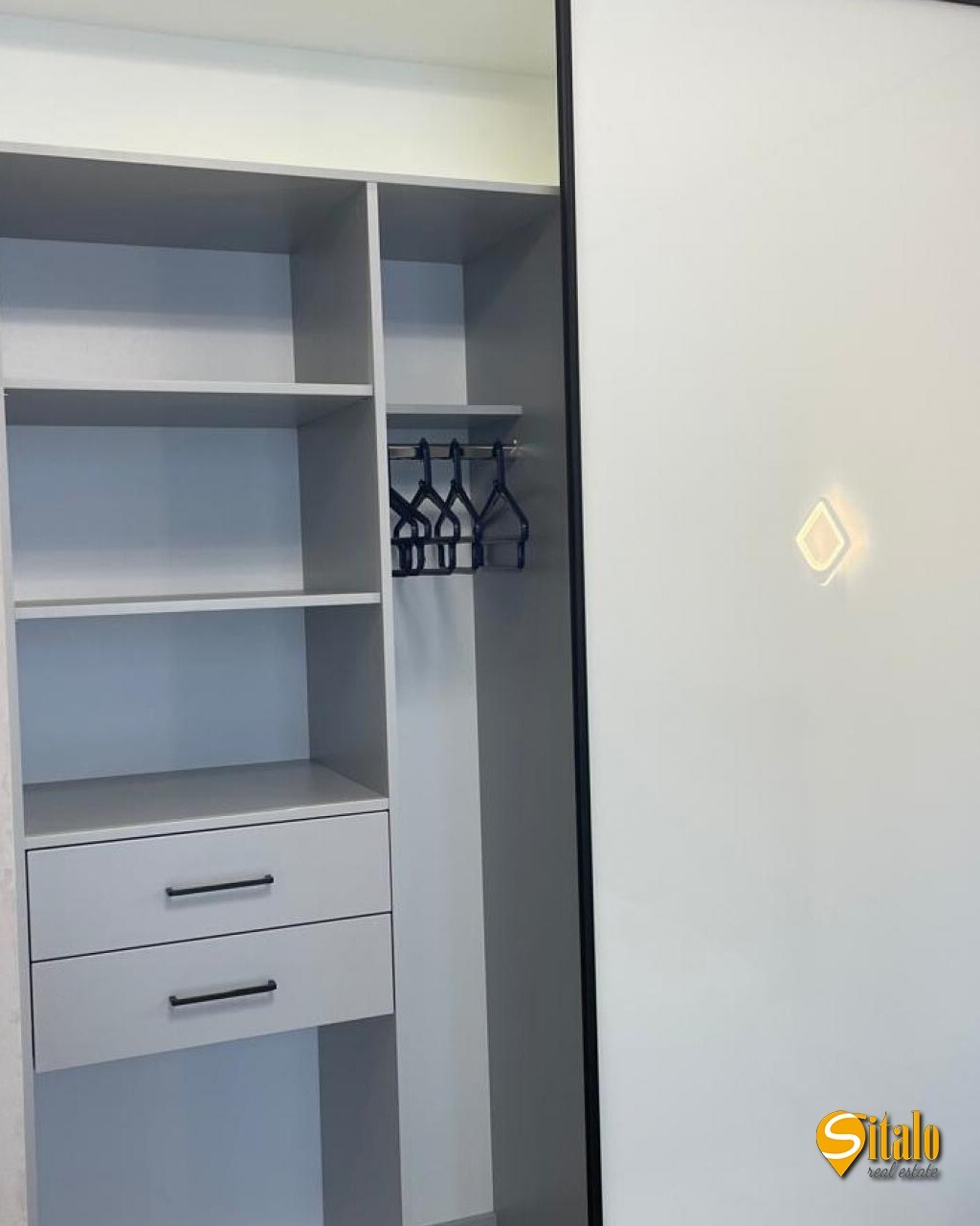 Продажа 1-комнатной квартиры 53 м², Шолуденко ул., 30