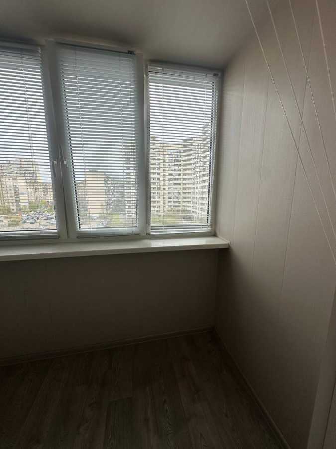 Продажа 3-комнатной квартиры 88 м², Петра Григоренко просп., 33/44