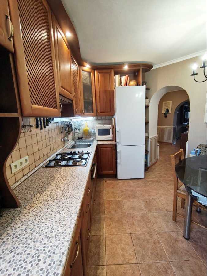 Оренда 2-кімнатної квартири 65 м², Нижній Вал вул., 41