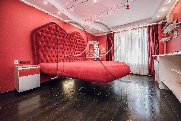 Продаж 3-кімнатної квартири 102 м², Ломоносова вул., 60А