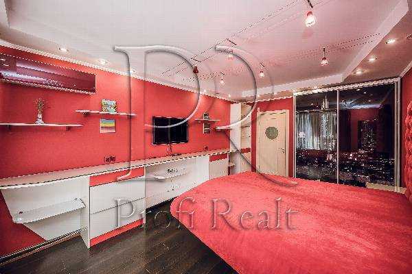 Продаж 3-кімнатної квартири 102 м², Ломоносова вул., 60А