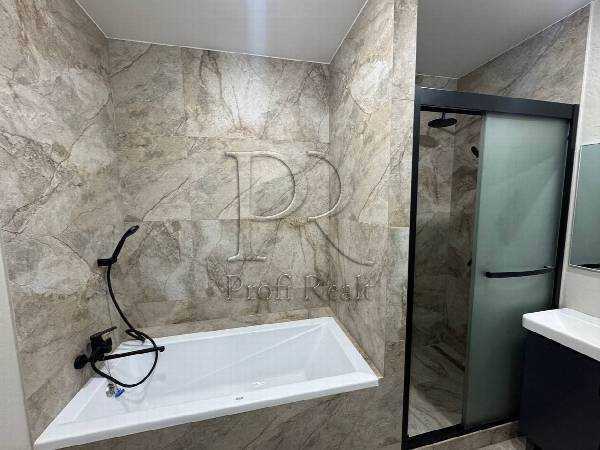 Продажа 2-комнатной квартиры 71 м², Днепровское шоссе, 15Д