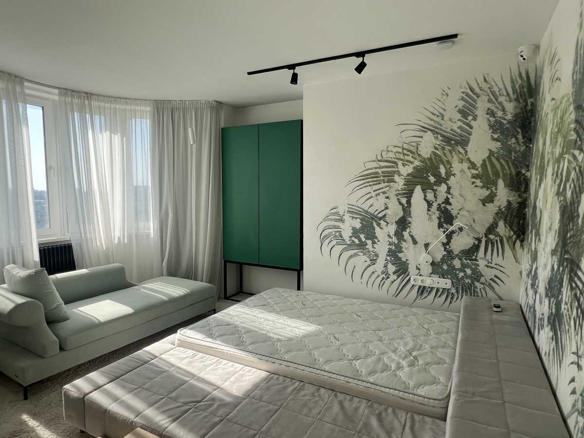 Продажа 3-комнатной квартиры 110 м², Рижская ул., 73-г