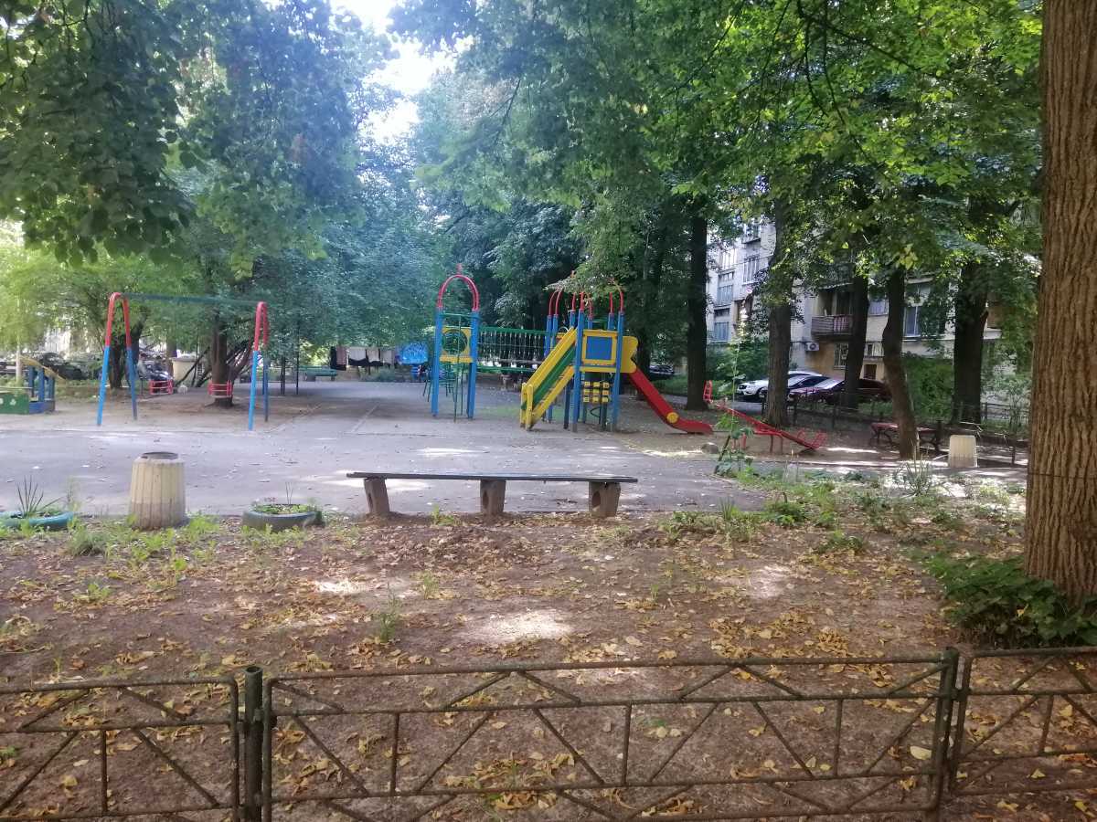 Продаж 1-кімнатної квартири 35 м², Лаврська вул., 4