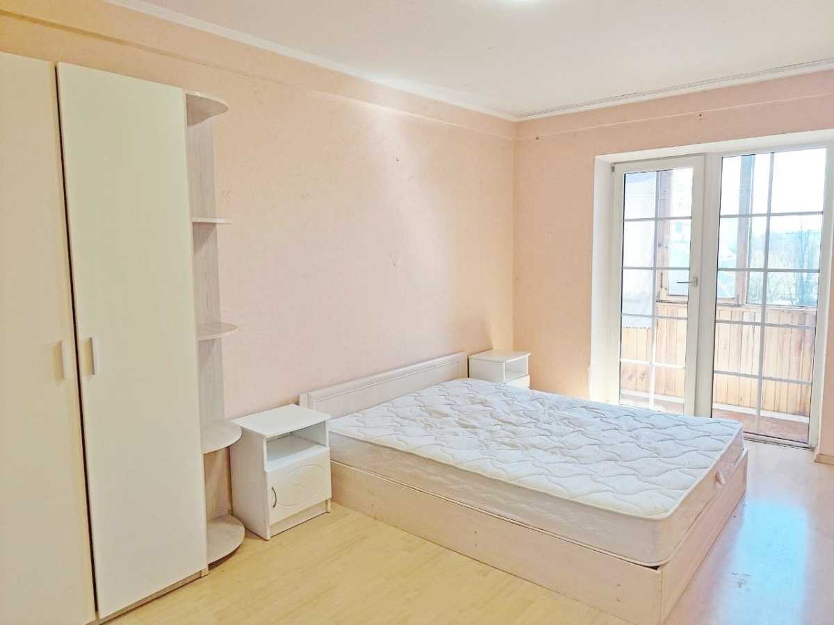 Продаж 3-кімнатної квартири 63 м², Плеханова вул., 4А