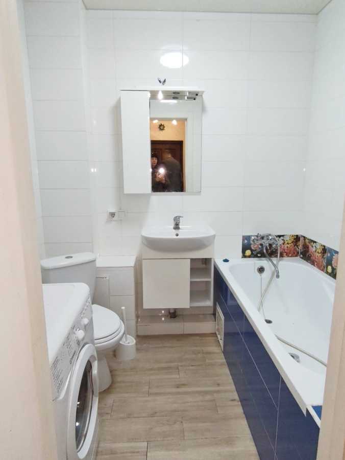 Продаж 3-кімнатної квартири 120 м², Миру вул., 50