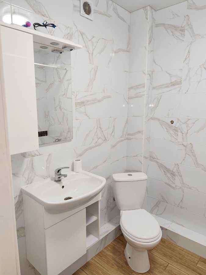 Продаж 3-кімнатної квартири 120 м², Миру вул., 50