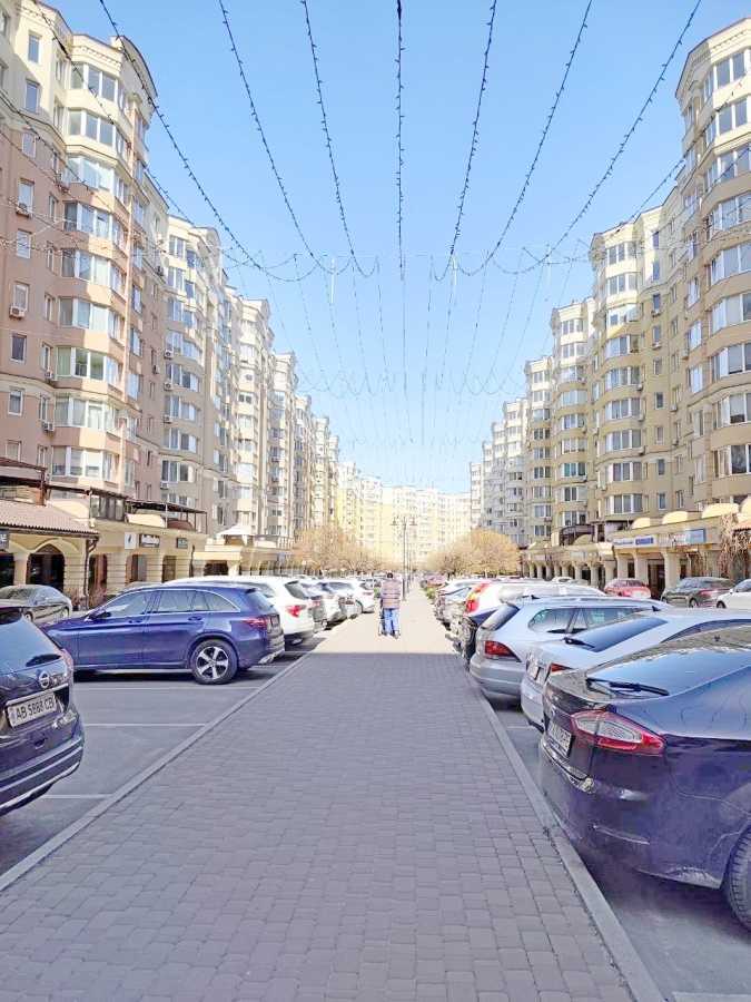 Продаж 3-кімнатної квартири 120 м², Миру вул., 50