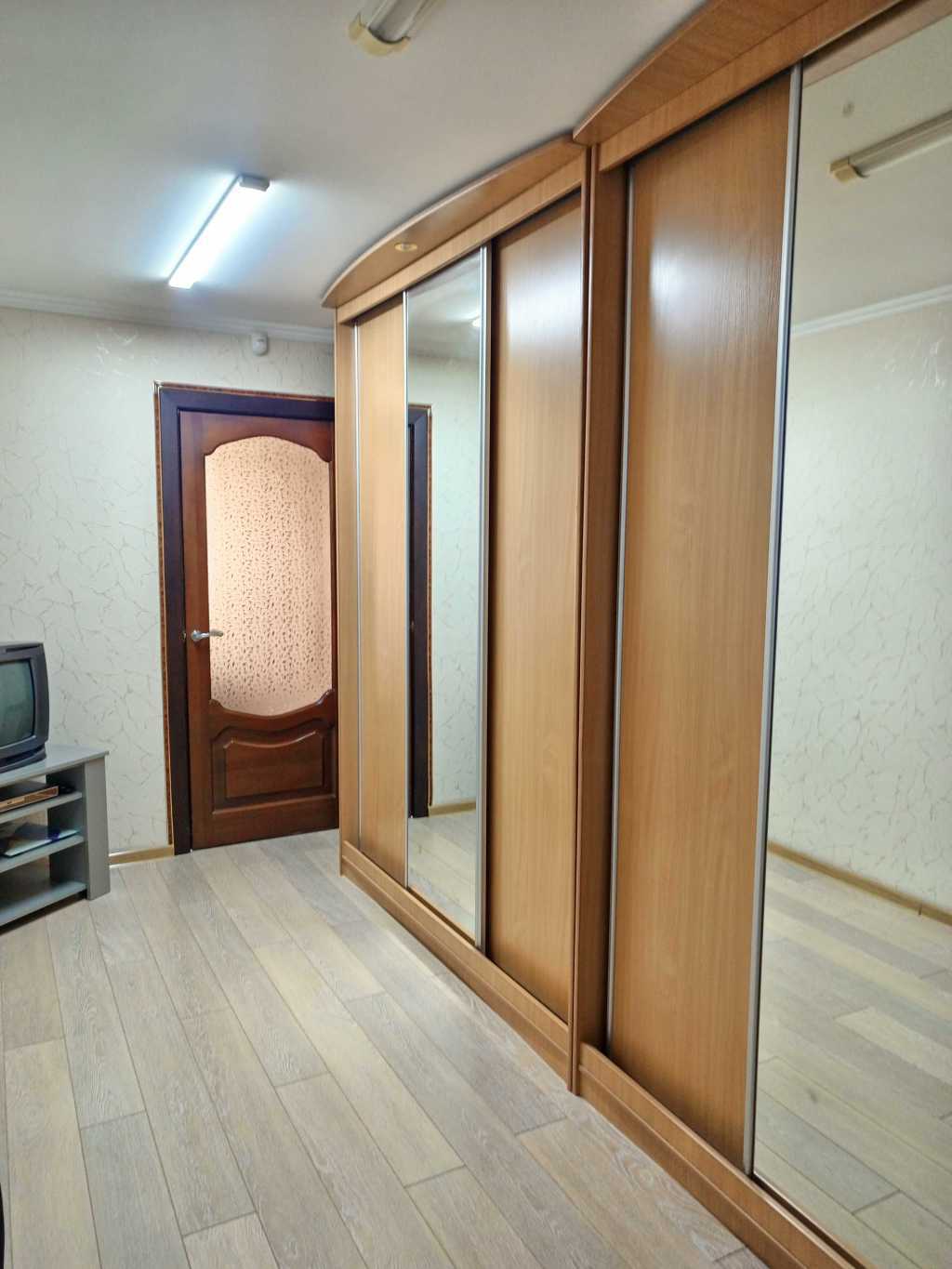 Продажа 3-комнатной квартиры 72.5 м², Перемоги