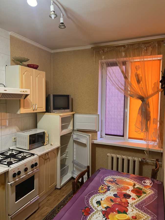 Оренда 2-кімнатної квартири 52 м², Космонавта Волкова вул., 9