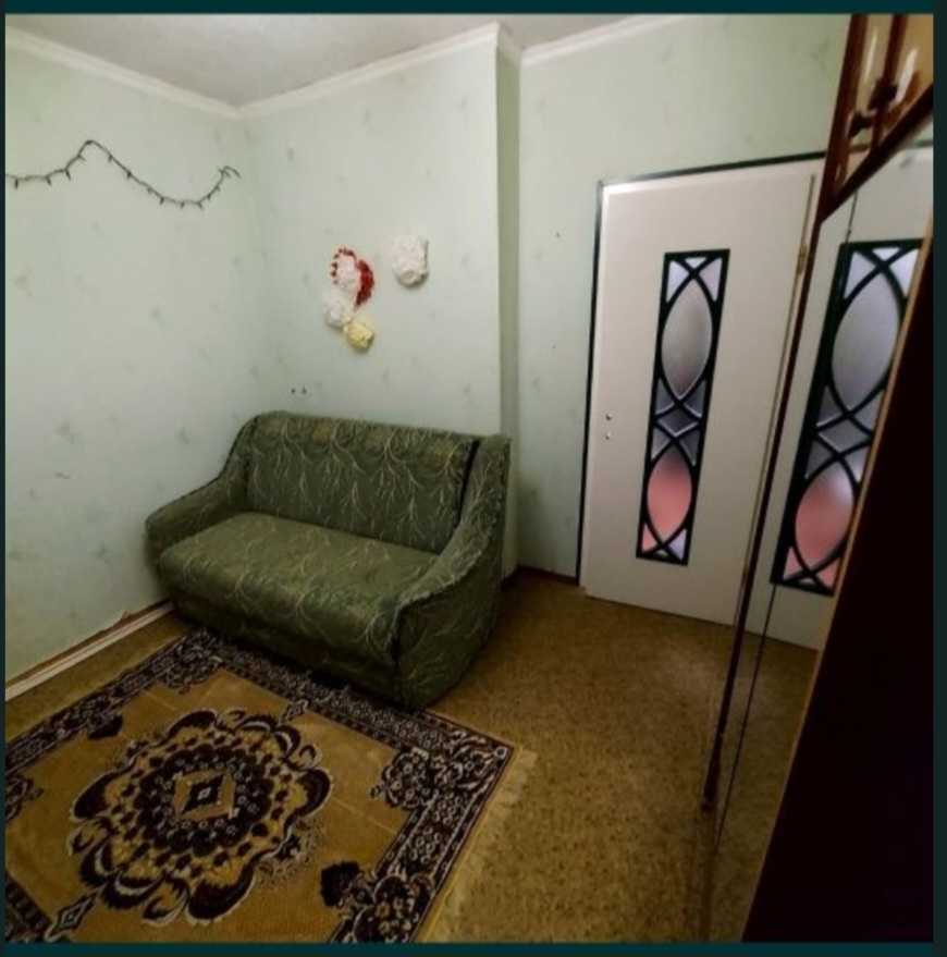 Продаж 3-кімнатної квартири 72 м², Жовтнева, 3