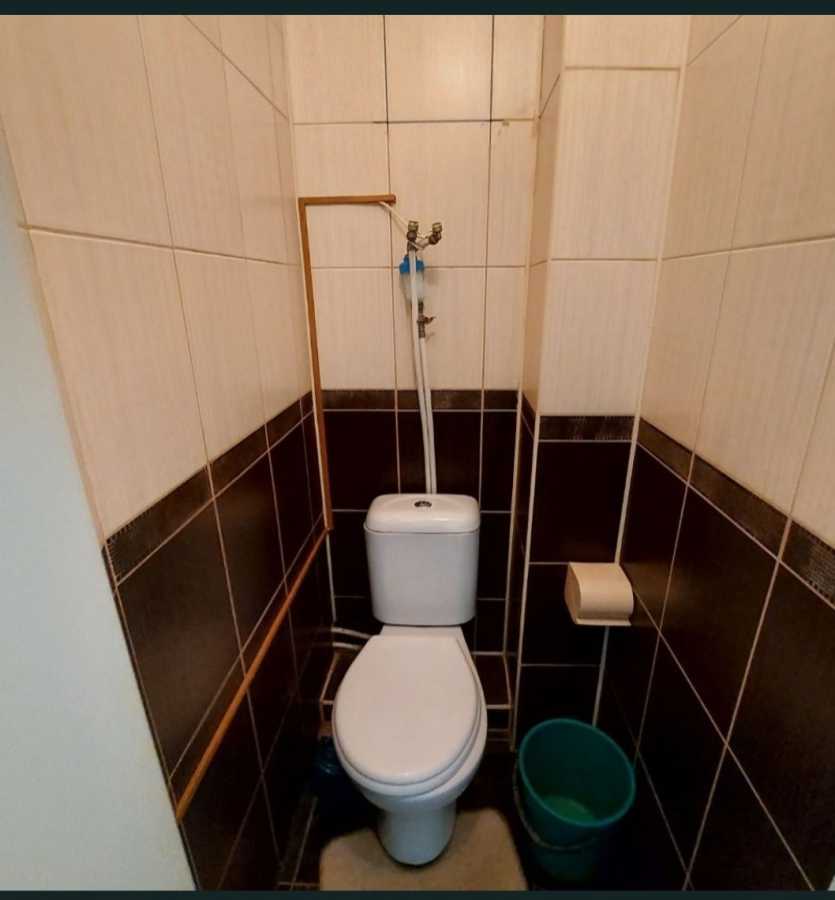 Продаж 3-кімнатної квартири 72 м², Жовтнева, 3