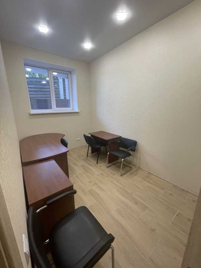 Продаж приміщення вільного призначення 50 м², Волошкова, 1