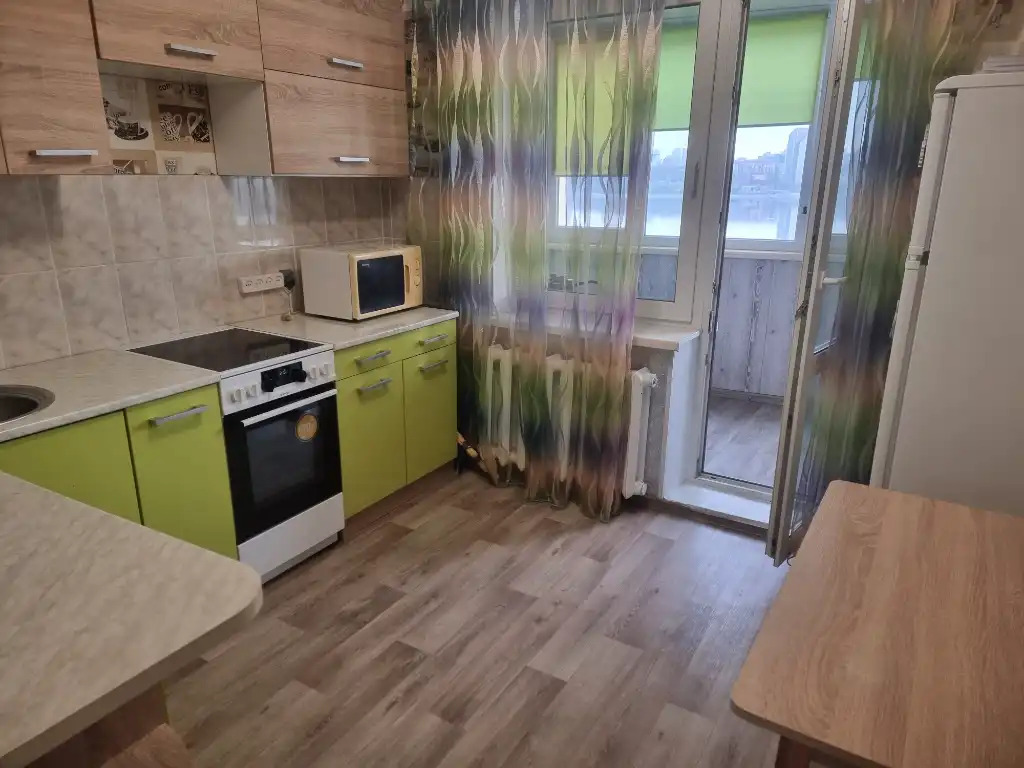 Оренда 1-кімнатної квартири 40 м², Маршала Малиновського вул., 34