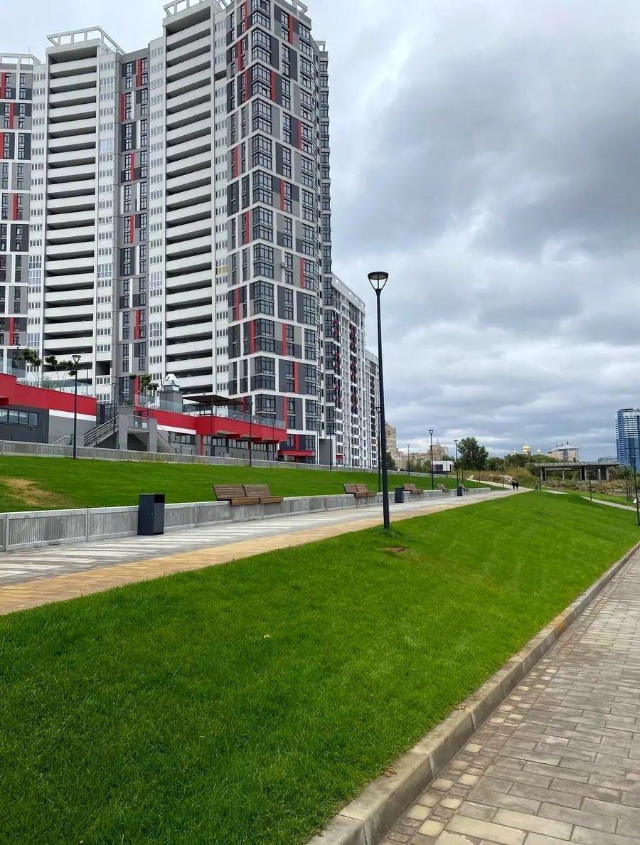 Продаж 1-кімнатної квартири 52.5 м², Микільсько-Слобідська вул.