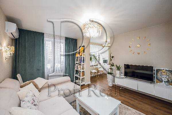 Продаж 1-кімнатної квартири 34 м², Героїв Небесної Сотні просп., 16/10