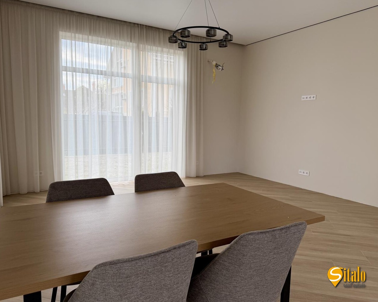 Продаж будинку 145 м², Центральна вул.