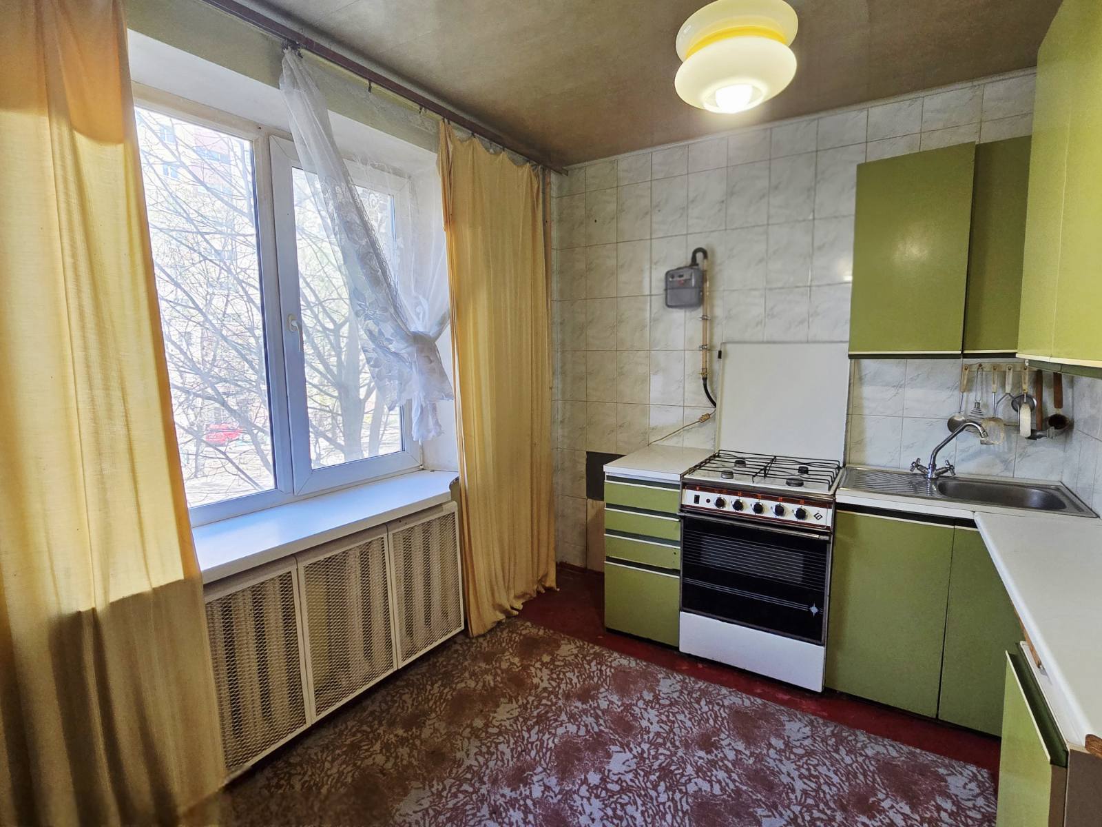 Продажа 1-комнатной квартиры 42 м², Славы бул., 44