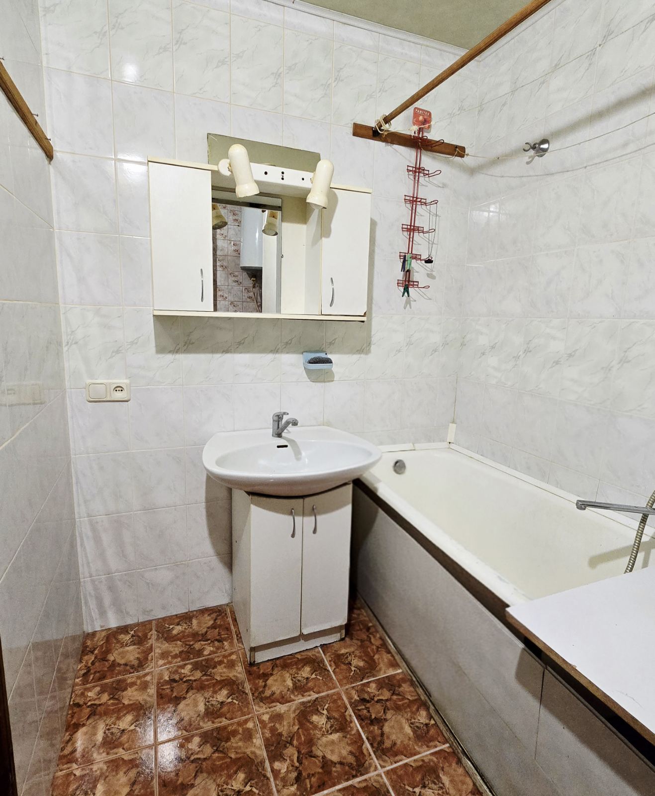 Продажа 1-комнатной квартиры 42 м², Славы бул., 44