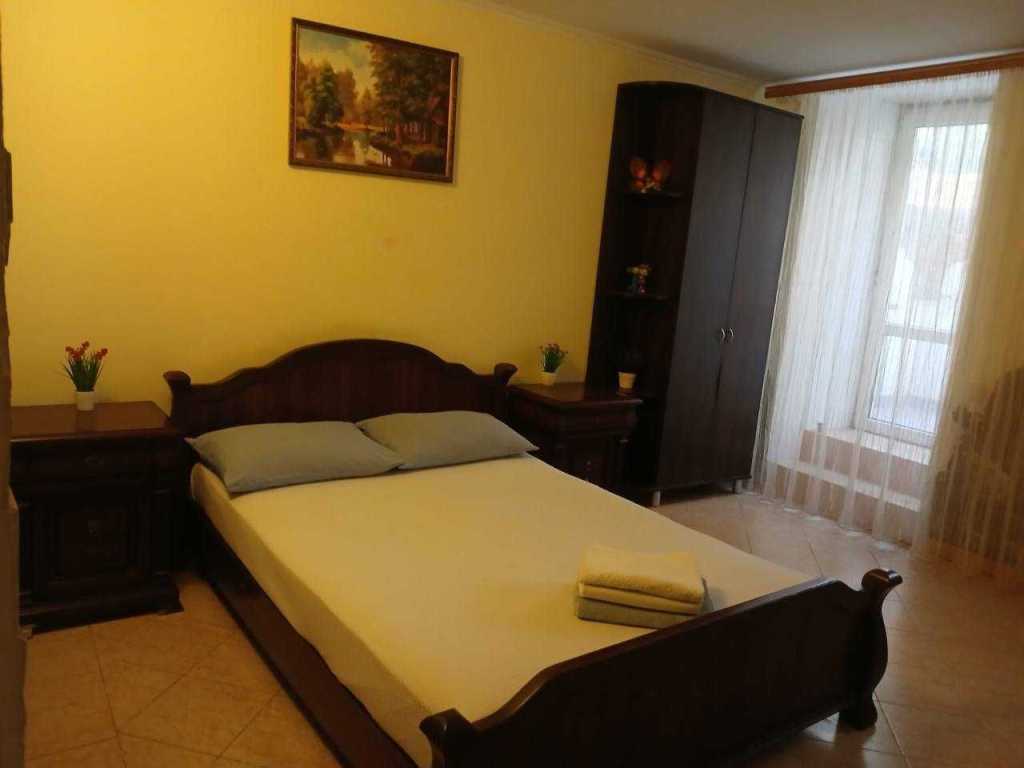 Продаж 2-кімнатної квартири 48 м², Вознесенский пров.