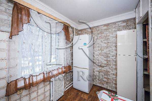 Продажа 2-комнатной квартиры 47 м², Валентина Серова ул., 36