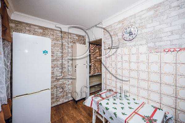 Продажа 2-комнатной квартиры 47 м², Валентина Серова ул., 36