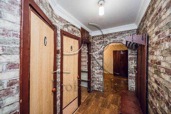 Продажа 2-комнатной квартиры 47 м², Валентина Серова ул., 36