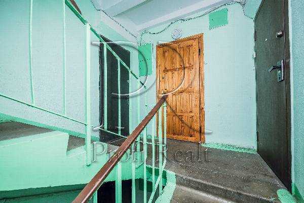 Продажа 2-комнатной квартиры 47 м², Валентина Серова ул., 36