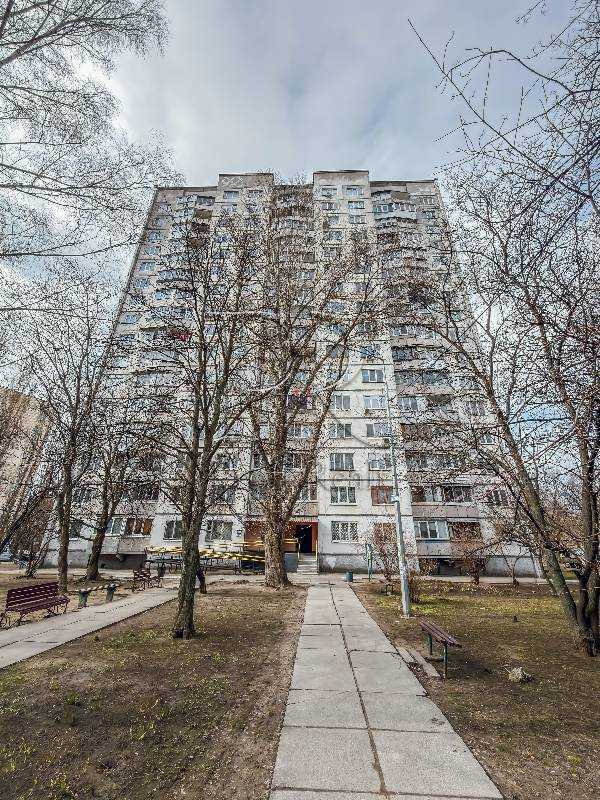 Продажа 2-комнатной квартиры 45 м², Академика Глушкова просп., 18