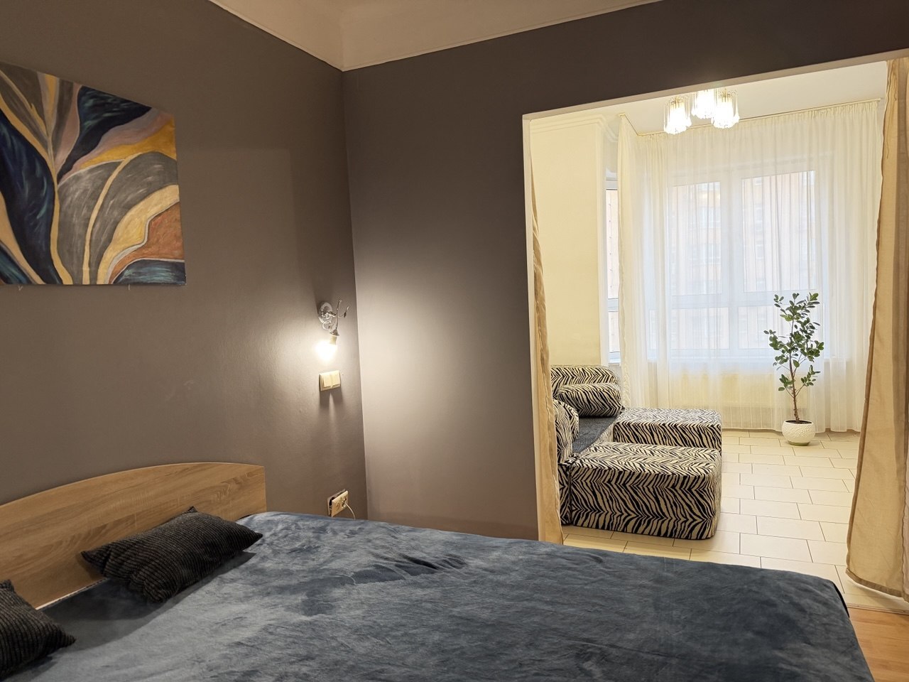 Аренда 1-комнатной квартиры 46 м², Александра Мишуги ул., 2