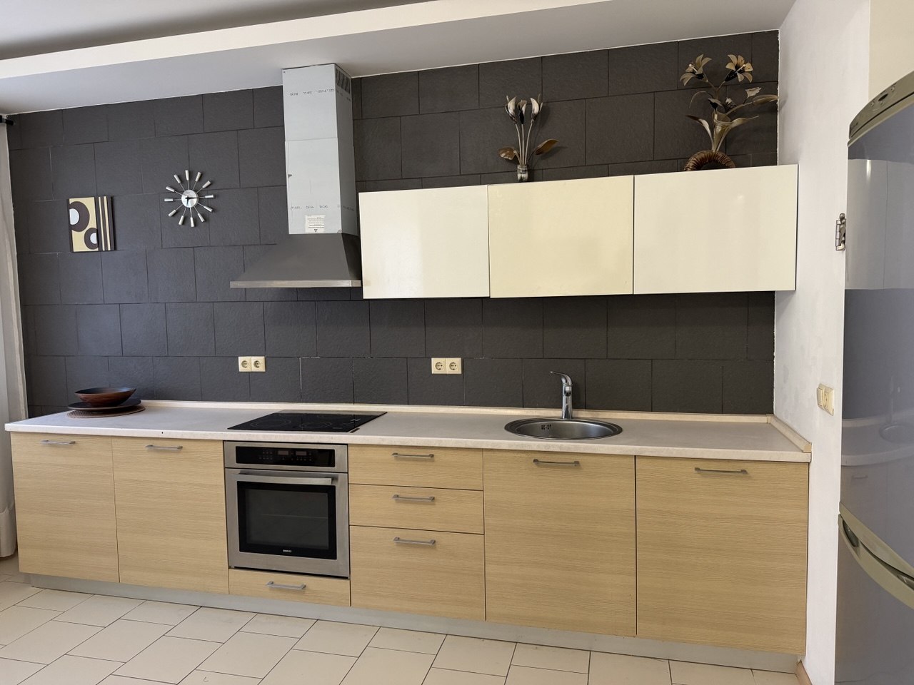 Аренда 1-комнатной квартиры 46 м², Александра Мишуги ул., 2