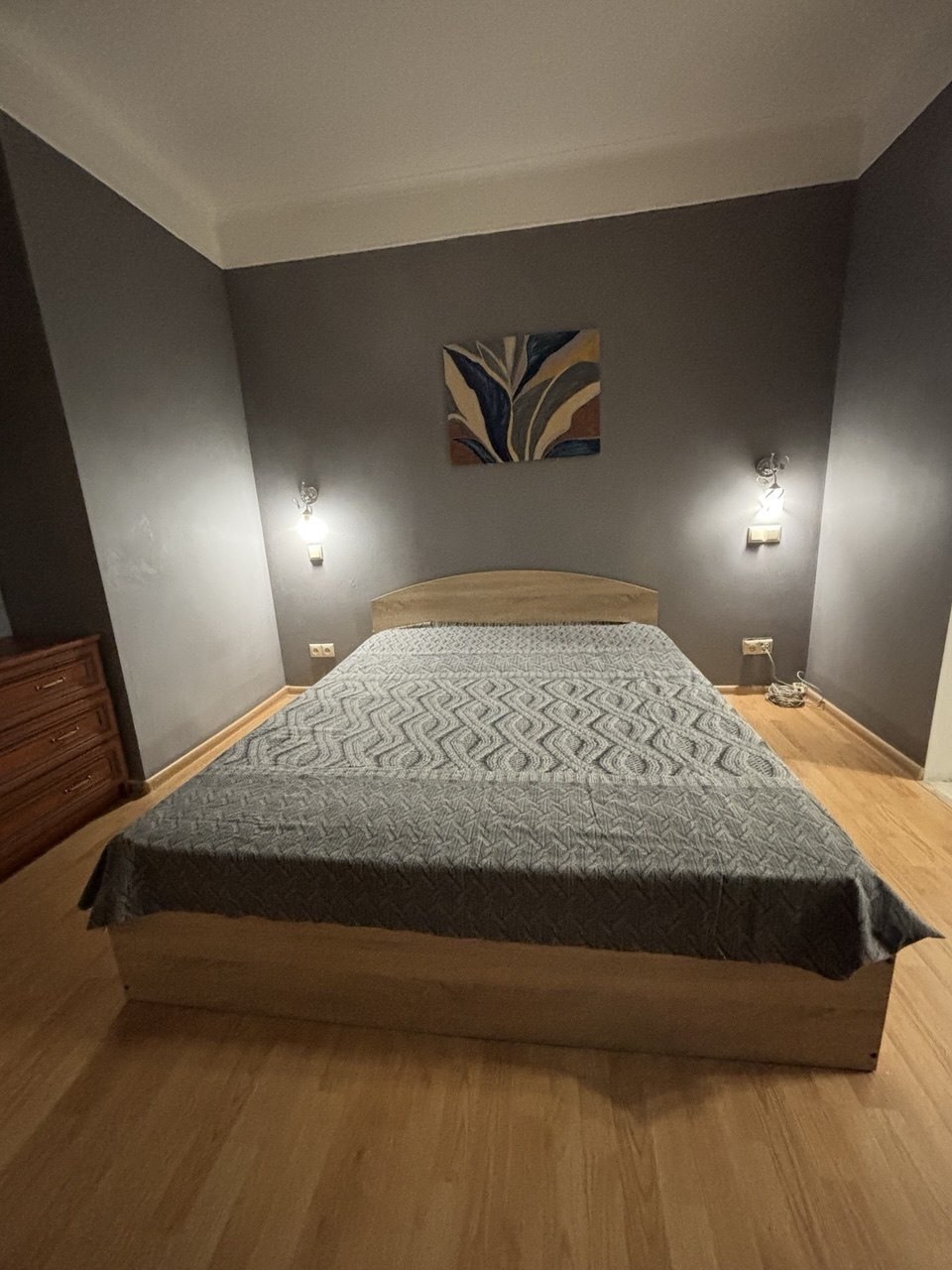 Аренда 1-комнатной квартиры 46 м², Александра Мишуги ул., 2