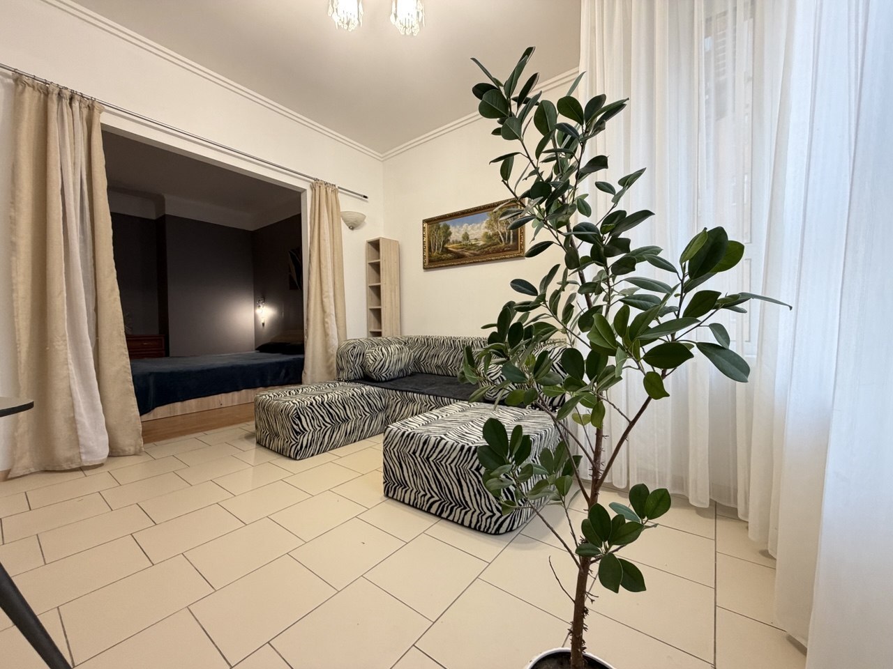 Аренда 1-комнатной квартиры 46 м², Александра Мишуги ул., 2